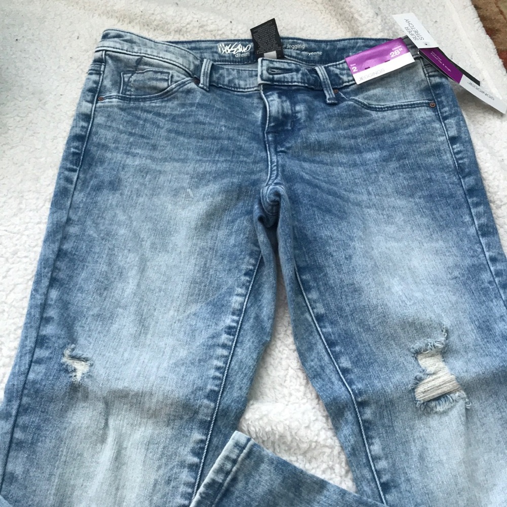 Mossimo Acid Wash Jeans